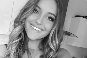 Lilie James