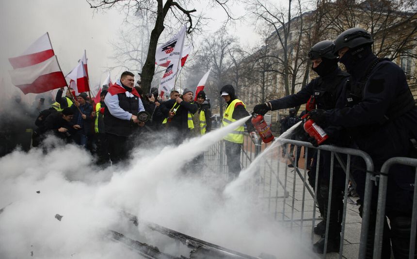 Zamieszki w Warszawie. Są zarzuty