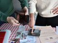 małżeństwo z pustym portfelem i kalkulatorem
