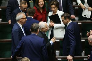 Wcześniejsza emerytura. Rząd ujawnia szczegóły przedwyborczego planu