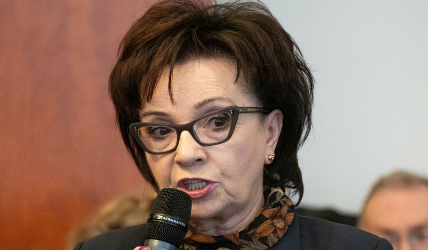 Elżbieta Witek skarży szpital