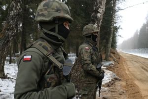 Żołnierze na granicy z Białorusią