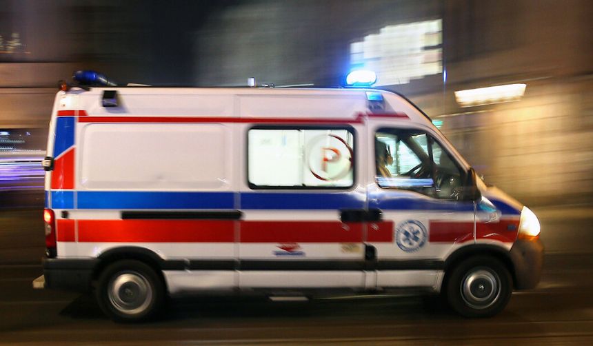 Warszawa wypadek karetki