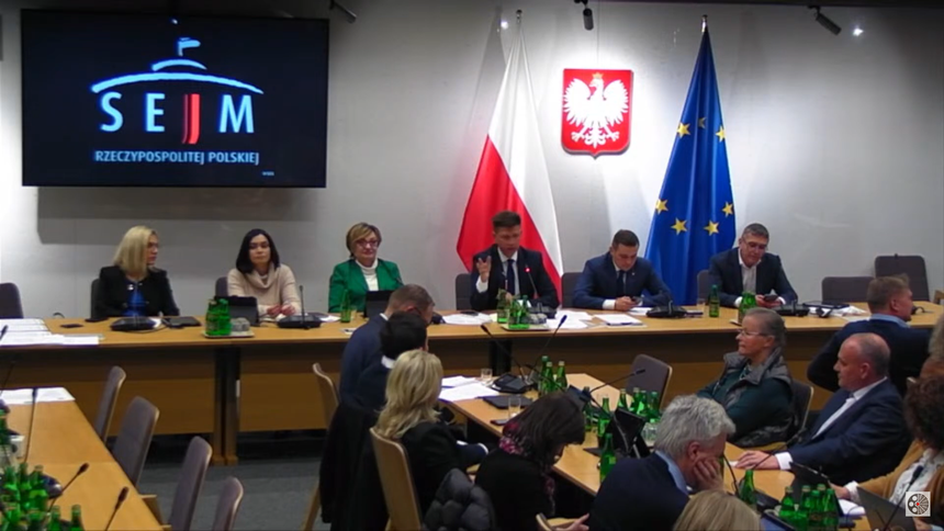 Komisja Gospodarki zdecydowała ws. handlu w niedzielę