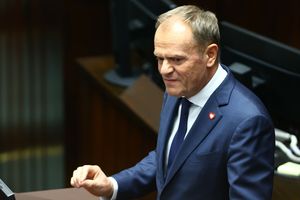 Tusk z pierwszą wizytą zagraniczną