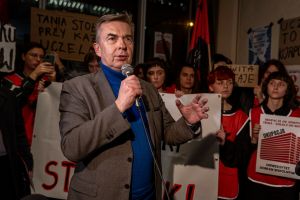 Minister edukacji w "Jowicie"