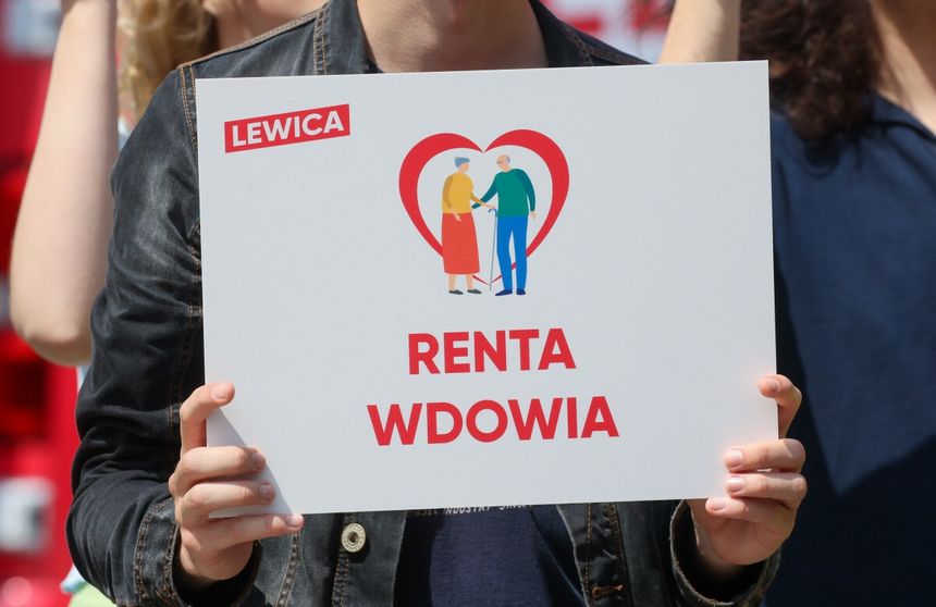 tabliczka z napisem renta wdowia