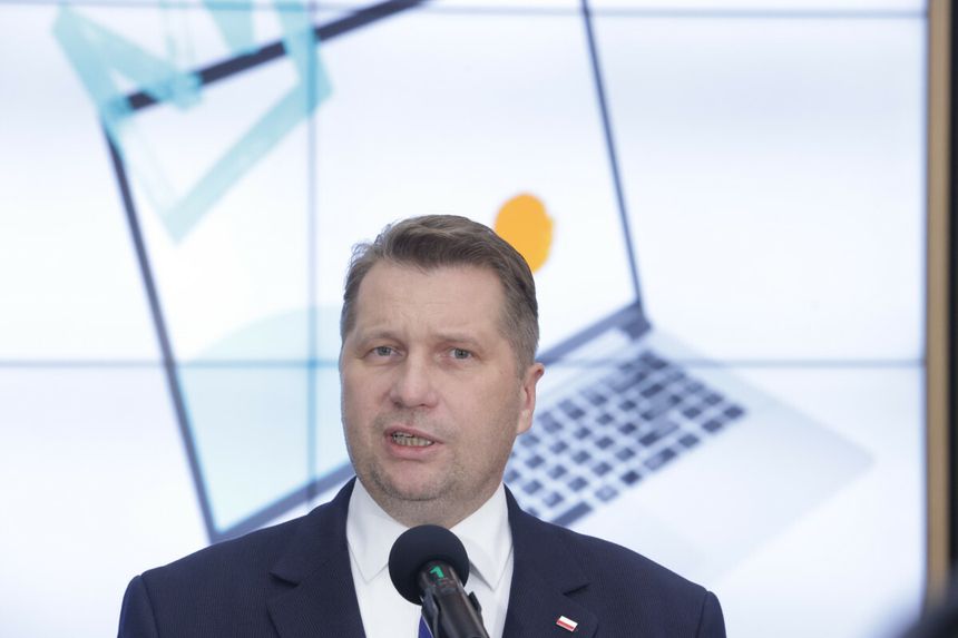 laptopy dla uczniów