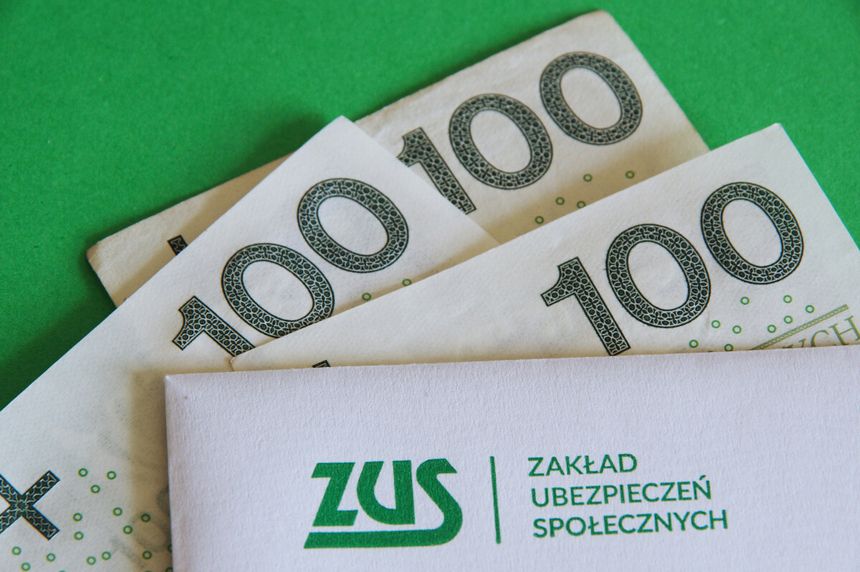 Wypłaty dla 1,5 mln osób. ZUS podał termin
