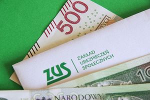 ZUS wstrzymuje wypłaty kobietom. Mamy wyjaśnienia resortu rodziny