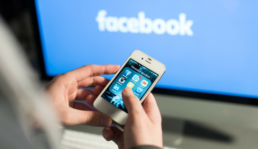 Facebook 