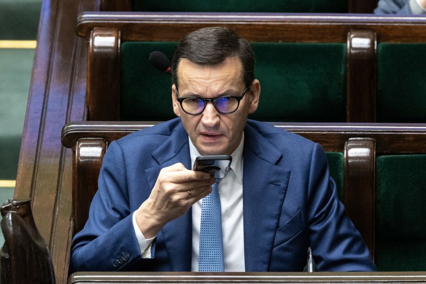 morawiecki alarm
