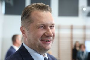 Czarnek obiecuje hojne podwyżki. „Nawet 35 proc. więcej”