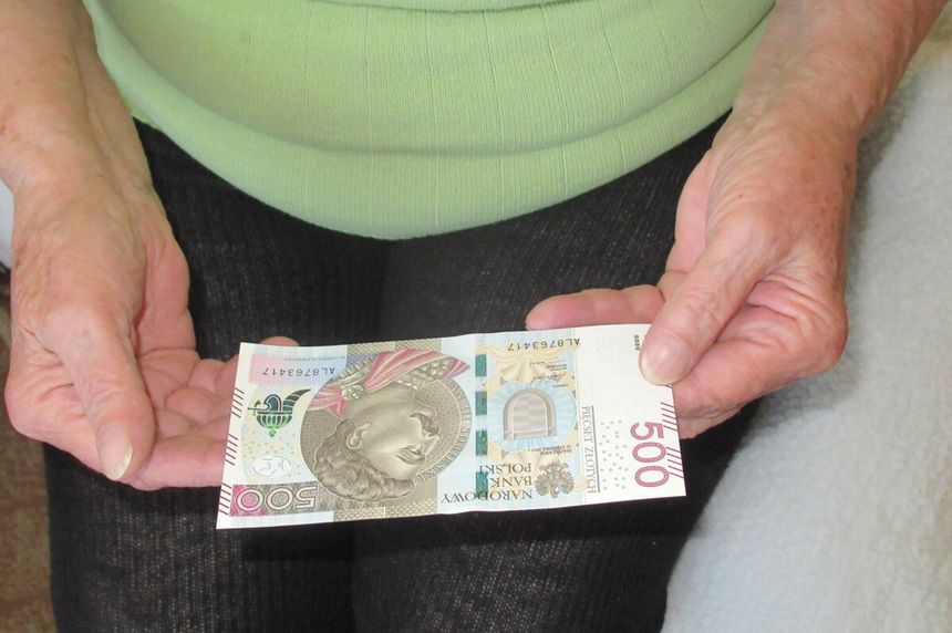 Likwidacja dodatkowych emerytur? „Należy zlikwidować marnotrawstwo”