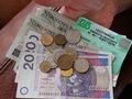 pieniądze i legitymacja emerycka