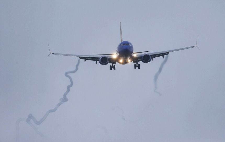Boeing 737 MAX 8 - zdjęcie ilustracyjne