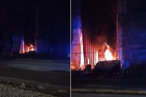 Pożar drzwi w bazylice w Dąbrowie Górniczej