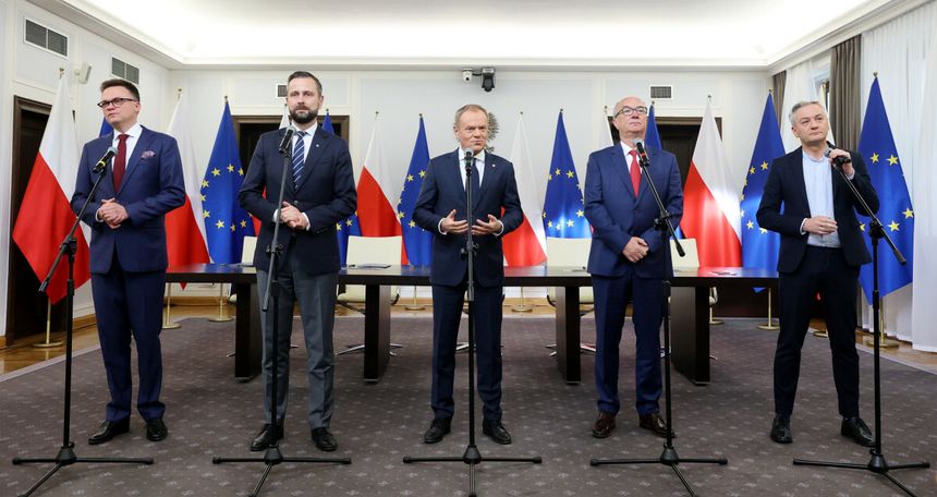 Nowego świadczenia nie ma w umowie koalicyjnej. „To nie exposé”
