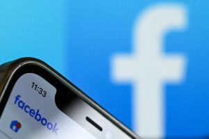 Ministerstwo wydało specjalny komunikat ws. Facebooka. "Użytkownicy publikują to masowo"