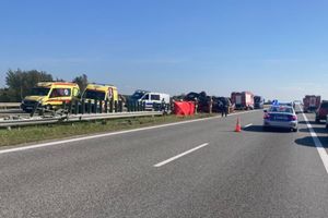 wypadek na A4