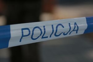 Olsztyn spalone zwłoki w aucie