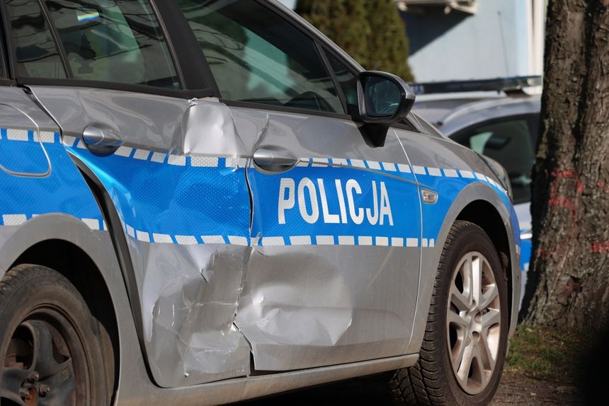 Wypadek radiowozu z nastolatkami