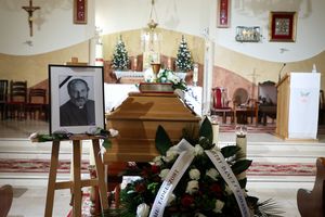 Ks. Isakowicz-Zaleski nie żyje