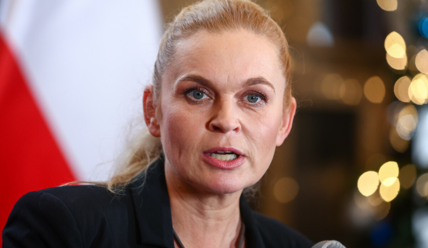 Barbara Nowacka