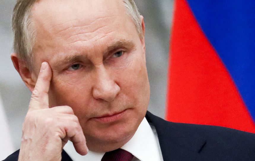 Wydał nakaz aresztowania Putina, Rosja go ściga