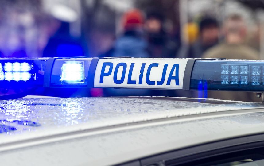 Łódź. Zwłoki dwóch osób na klatce 