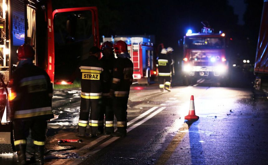 Wypadek busa na A4