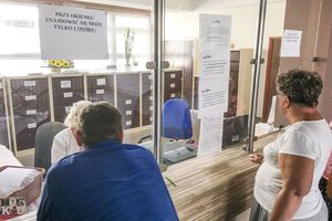„Polacy będą leczyć się prywatnie”. Niepokojące dane NFZ