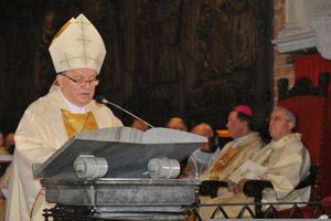 Abp Marian Gołębiewski