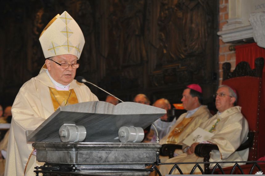 Abp Marian Gołębiewski