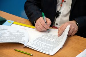 Na śmieciówce jak na etacie? Jest propozycja zmian w prawie