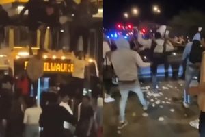 wściekły tłum w Chicago