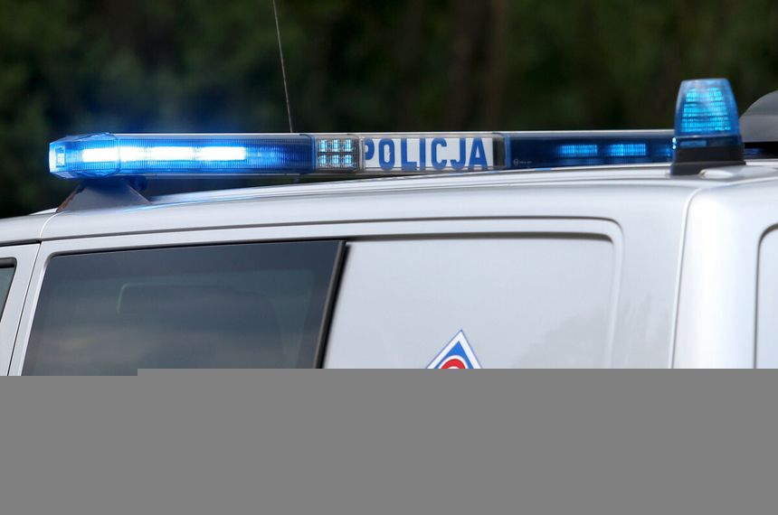63-latek podpalił się przed konsulatem