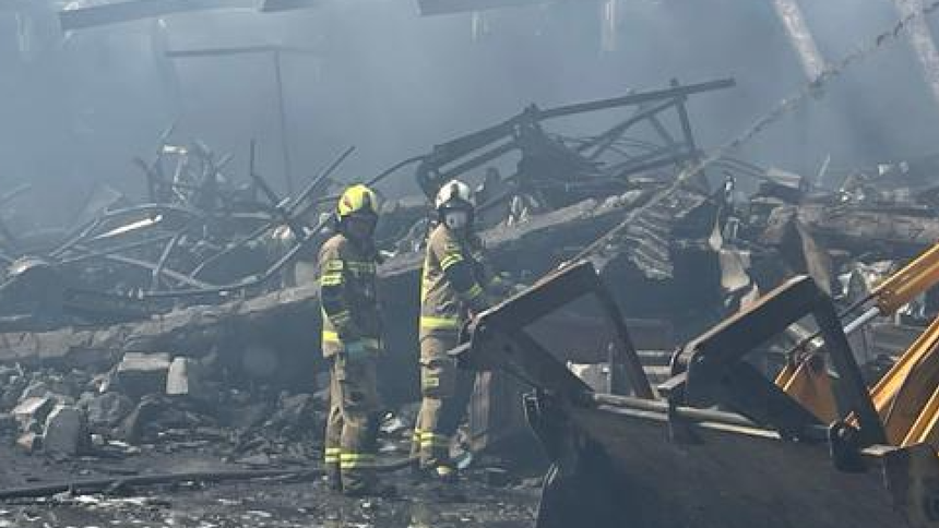 Pożar hali w Sulejówki