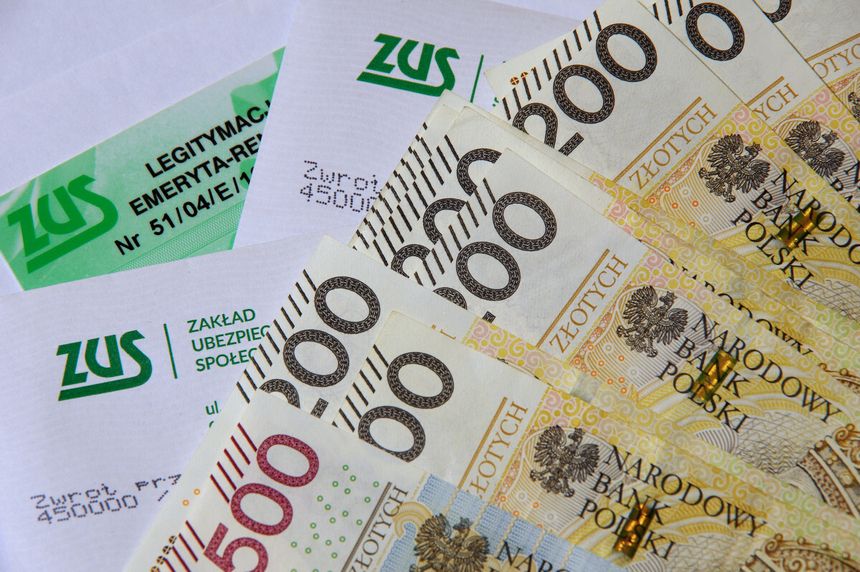 Co najmniej 1500 plus dla seniora. Ustawa podpisana