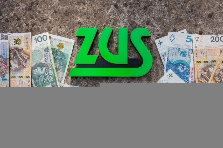 pieniądze i logo ZUS
