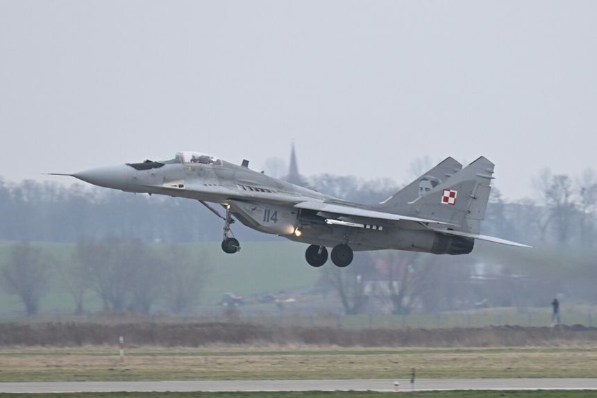 Słowacja przekaże MiG-i Ukrainie