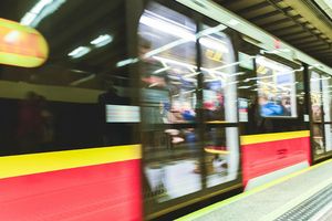 Warszawa. Wypadek w metrze