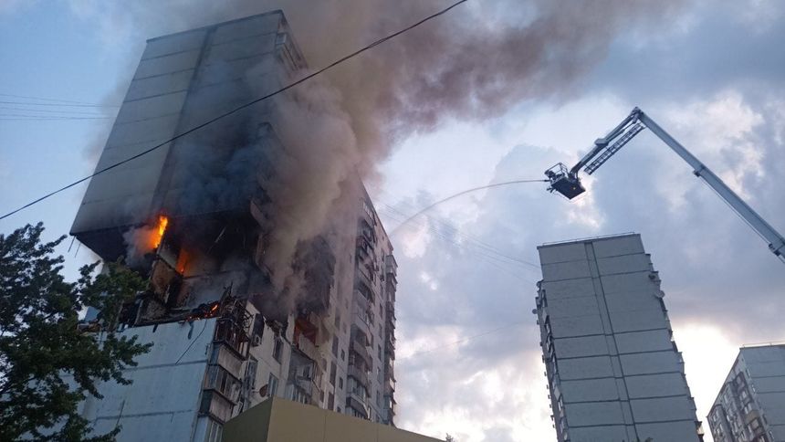 Kijów. Eksplozja w bloku