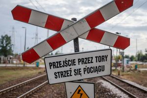 Nowa Sarzyna. Wypadek na przejeździe