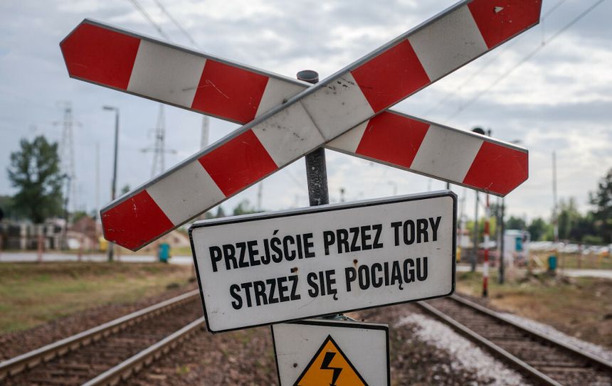 Nowa Sarzyna. Wypadek na przejeździe