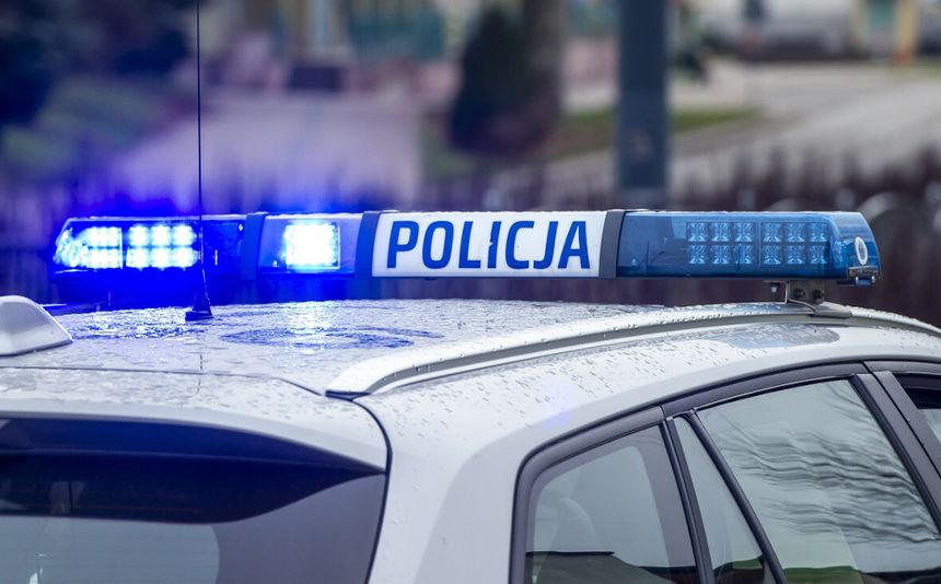 Wypadek radiowozu z nastolatkami. Decyzja