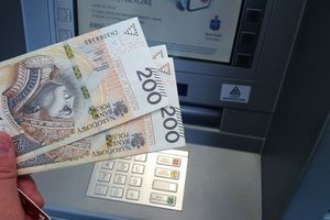 Zarobki banków 2022