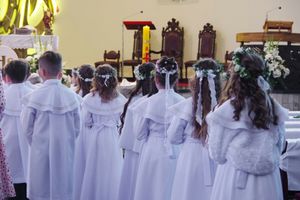 Dzieci w kościele