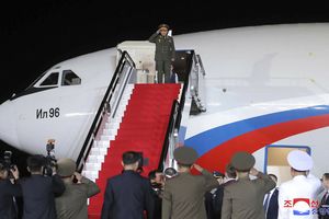Siergiej Szojgu w Korei Północnej