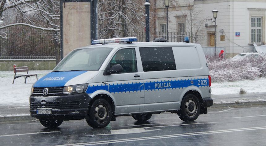 Warszawa. Wypadek bmw i 15-latka